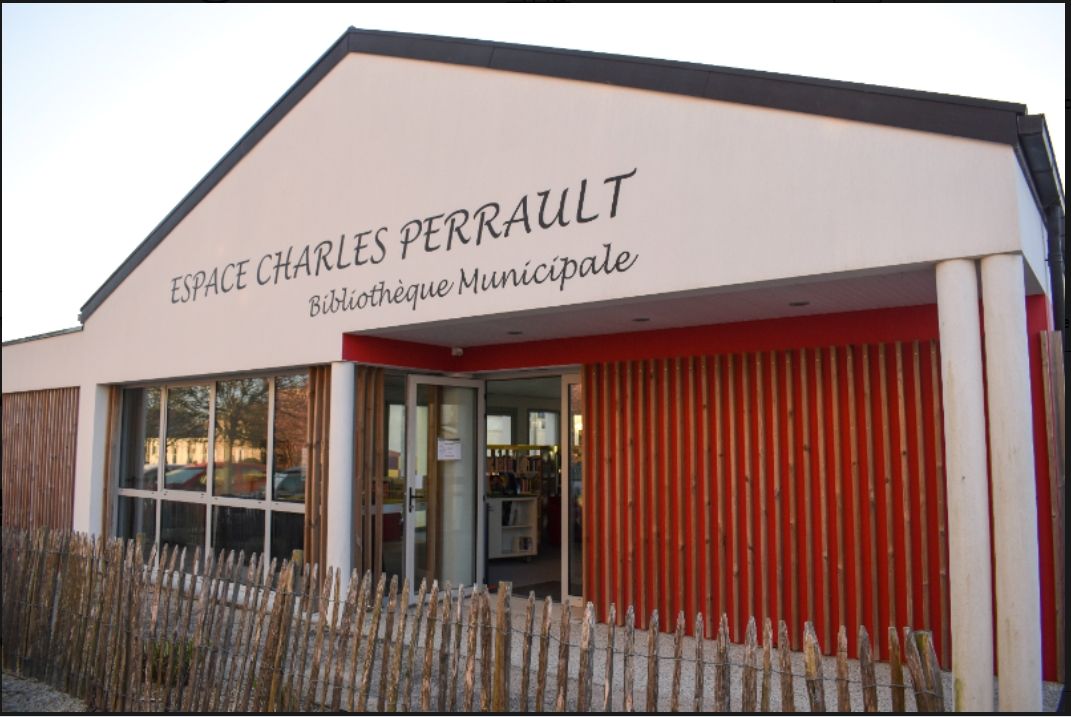 Image qui représente l'extérieur de la  bibliothèque de Bazoges-en-Paillers