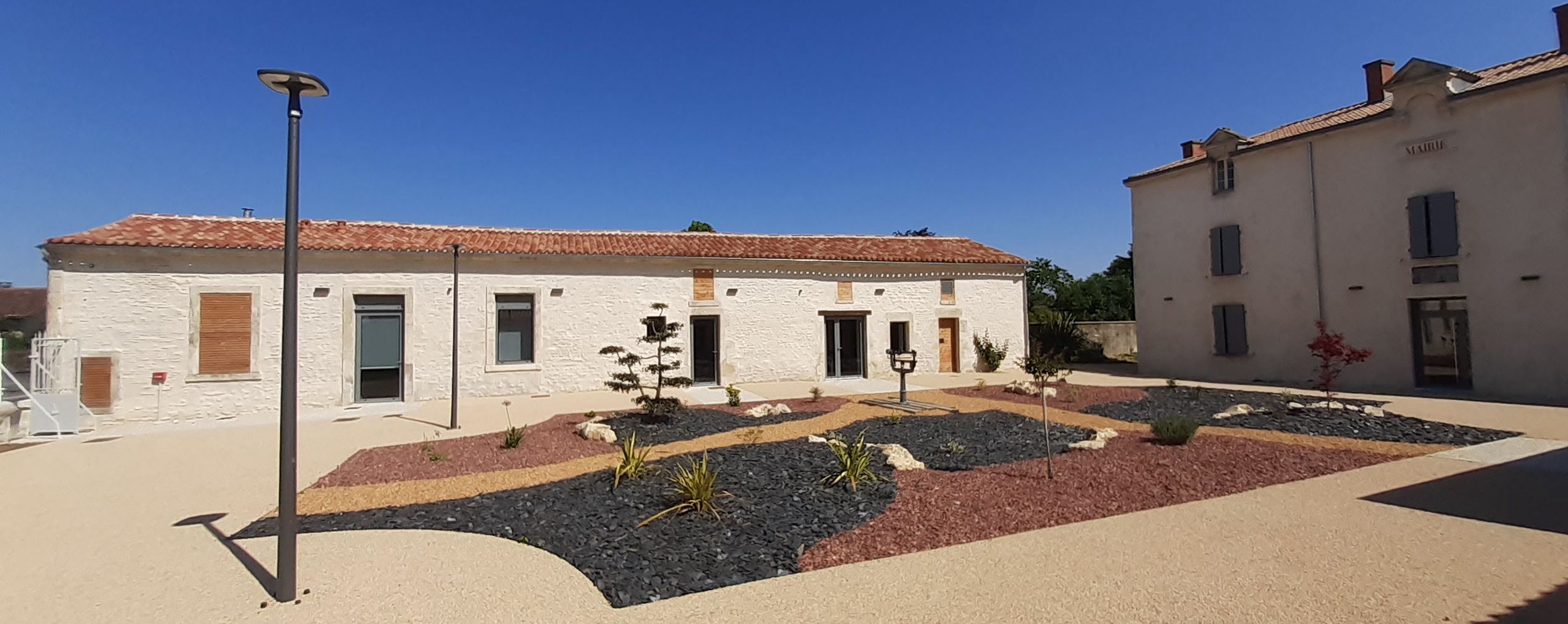 Image qui représente l'extérieur de la bibliothèque de Vix.